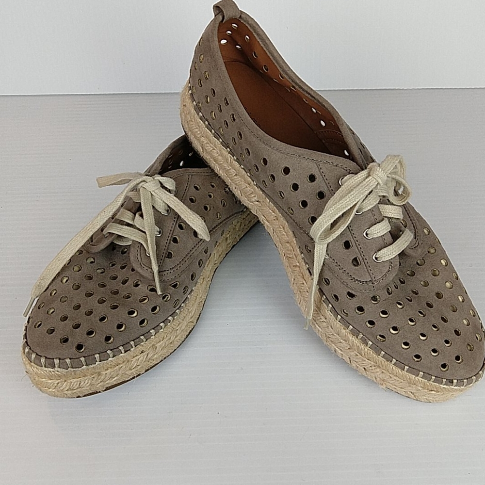 Indigo rd. Perforated Platform Sneakers Espadrille